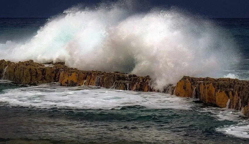 Noticias de Cantabria | El Cántabro | Cantabria se encontrará mañana en alerta naranja por fenómenos costeros a partir de las 18:00 horas