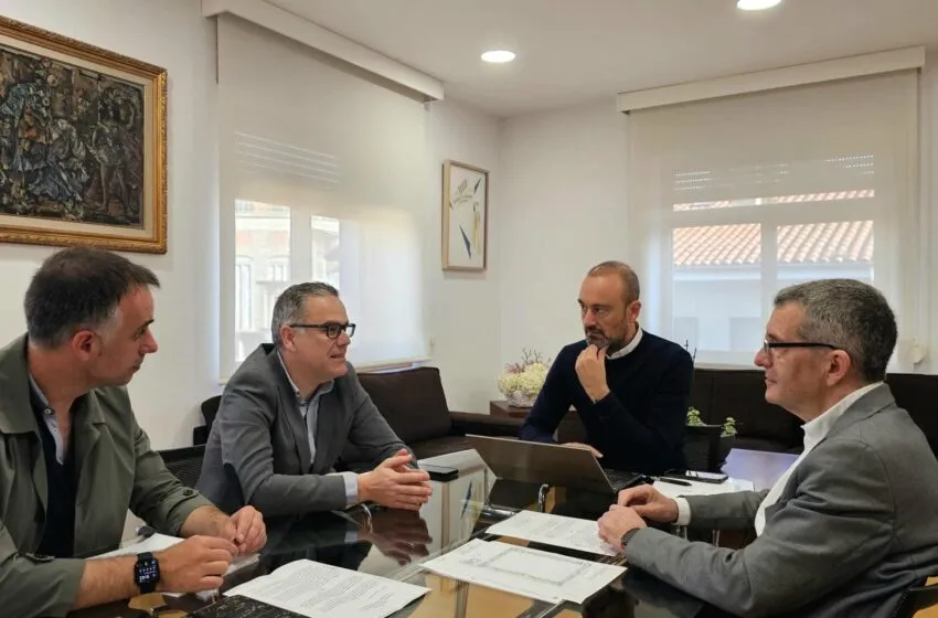 Noticias de Cantabria | El Cántabro | Ayuntamiento y Real Sociedad Gimnástica reactivan las conversaciones para asegurar la viabilidad del club