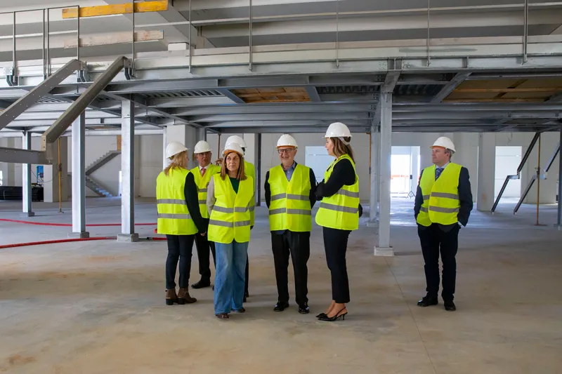 Noticias de Cantabria | El Cántabro | Buruaga asegura que Lafuente es una "empresa estratégica" para Cantabria y anuncia una inversión de 5,4 millones de euros para la ampliación de las instalaciones en Heras