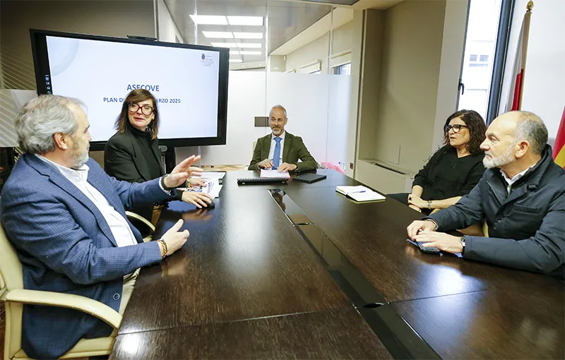 Noticias de Cantabria | El Cántabro | Educación y ASECOVE impulsarán proyectos conjuntos para adecuar la oferta formativa a la demanda real del sector