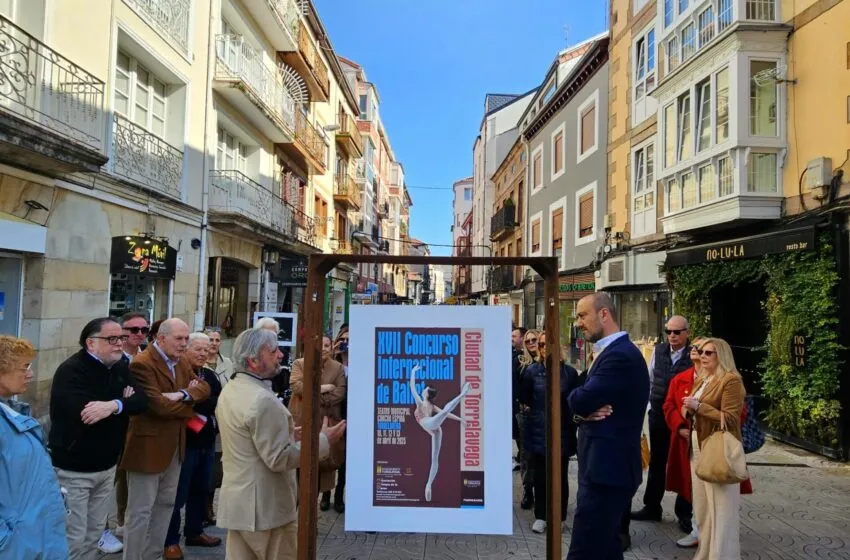 Noticias de Cantabria | El Cántabro | Inaugurada la exposición del Concurso Internacional de Ballet ‘Ciudad de Torrelavega’
