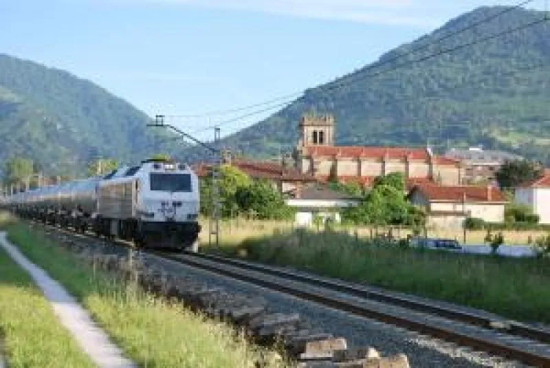 Noticias de Cantabria | El Cántabro | Adif renovará la vía secundaria de la estación de Corrales de Buelna con una inversión de más de 500.000 euros
