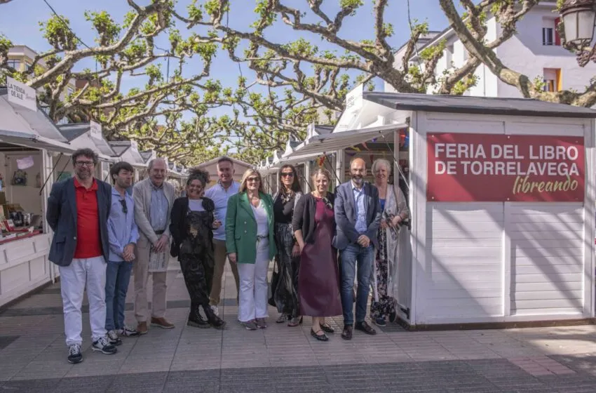 Noticias de Cantabria | El Cántabro | Inaugurada la 8ª Semana del Libro de Torrelavega