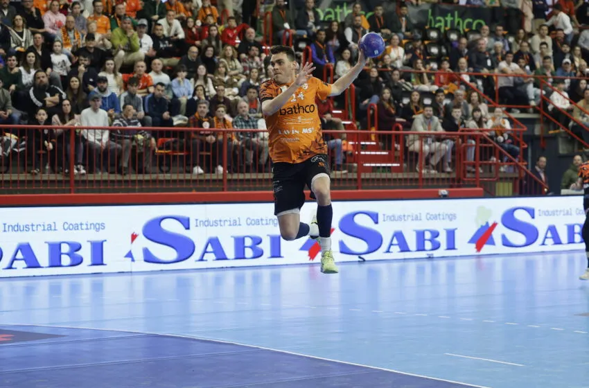 Noticias de Cantabria | El Cántabro | La mística de El Sargal, nuevo reto para un Bathco Torrelavega en plena racha