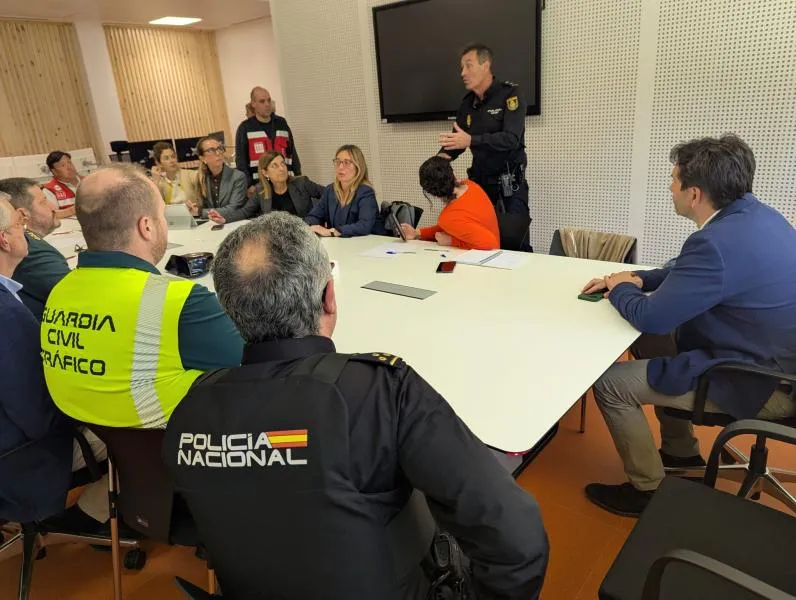 El Gobierno de Cantabria activa la situación 1 del PLATERCANT por el incendio de los Tánagos