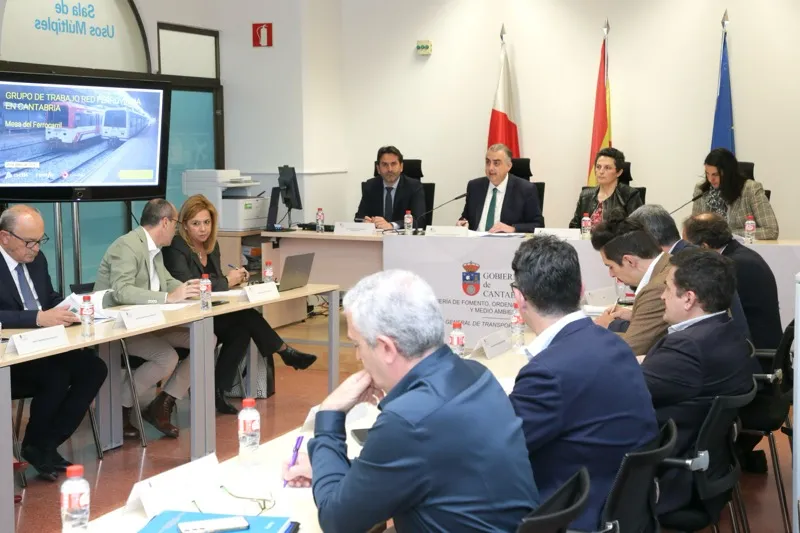 Noticias de Cantabria | El Cántabro | Fomento invertirá cerca de 800.000 euros en la construcción de cuatro aparcamientos disuasorios junto a las estaciones de ferrocarril de Guarnizo, Mogro, Barrreda y Heras