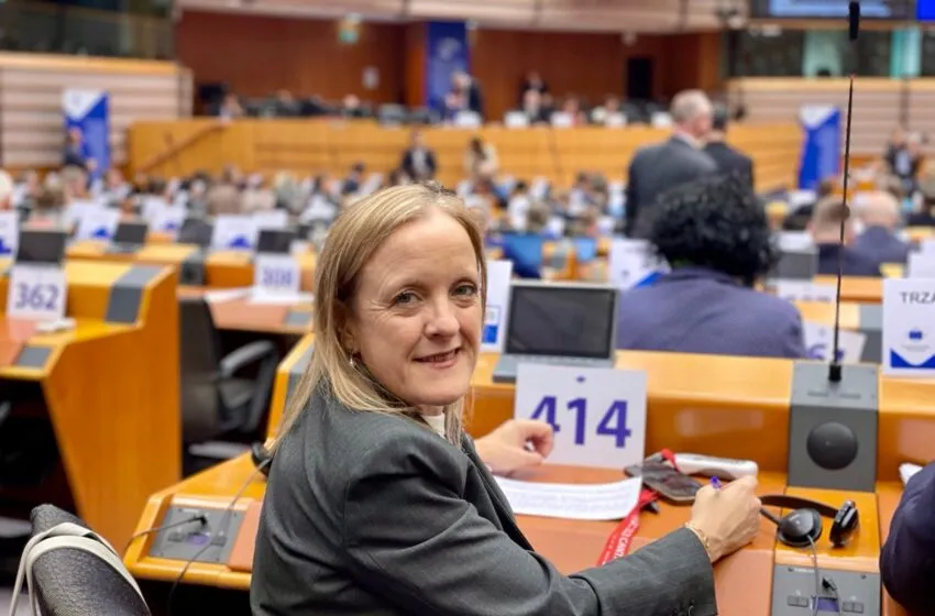 Noticias de Cantabria | El Cántabro | Urrutia reclama a la UE que vele por los principios democráticos ante el "progresivo deterioro" del Estado de Derecho en España