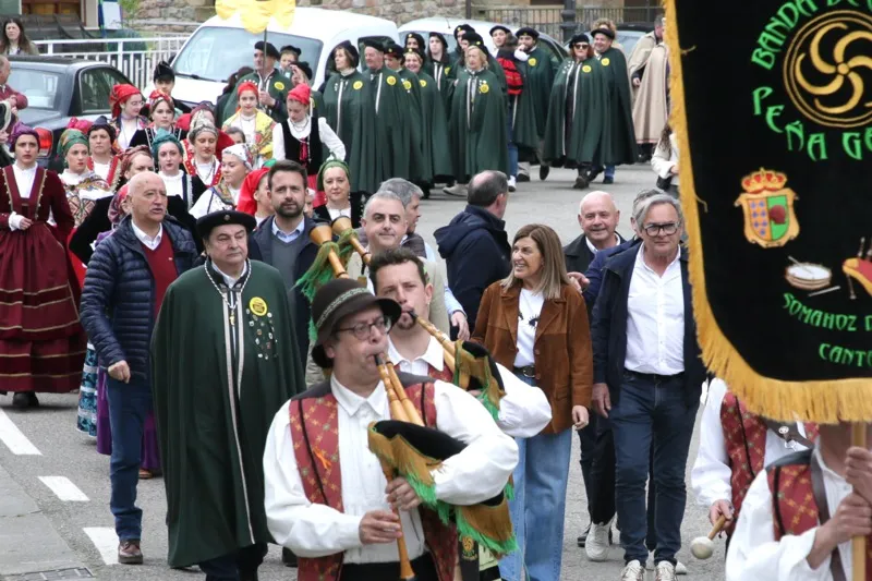  Buruaga anuncia el comienzo de las obras de recuperación del entorno del túnel de La Engaña con la construcción de un aparcamiento