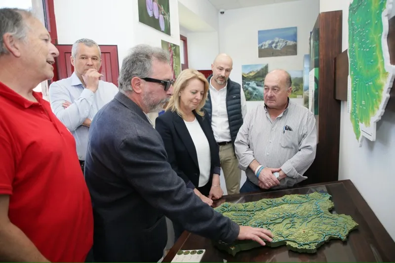 Noticias de Cantabria | El Cántabro | Susinos destaca el papel de los Grupos de Acción Local de Cantabria "como herramienta fundamental de lucha contra la despoblación y de revitalización de la economía rural"