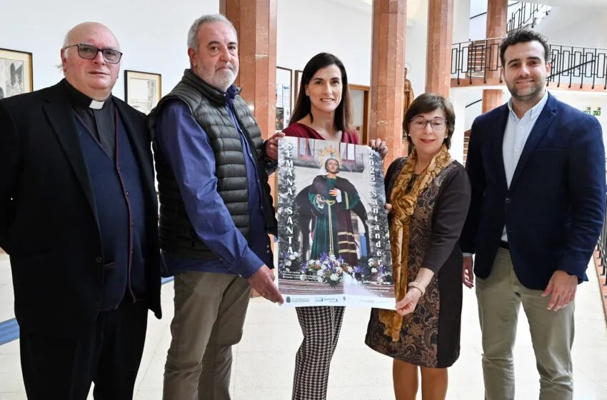 Noticias de Cantabria | El Cántabro | Santander da inicio hoy a su Semana Santa con la inauguración de la exposición de pasos