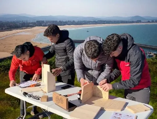  Laredo lanza el proyecto «Municipio Amigo de las Cajas Nido» para mejorar la biodiversidad urbana con la ayuda de su fauna aliada