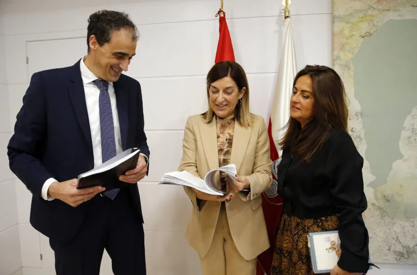 Noticias de Cantabria | El Cántabro | Buruaga garantiza el concierto de plazas en la futura de residencia de mayores de Alfoz de Lloredo