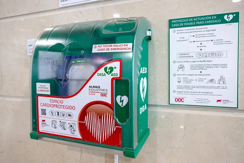  La Consejería de Presidencia destina 300.000 euros a los ayuntamientos para adquirir desfibriladores, hidrantes y otros materiales de protección civil, emergencias y policía local