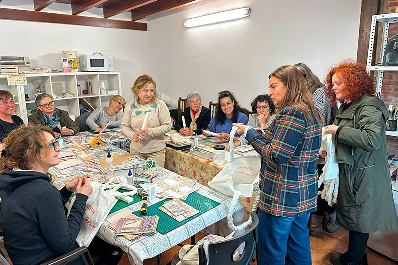 Noticias de Cantabria | El Cántabro | Gómez del Río destaca "el compromiso del Gobierno de Cantabria con el fortalecimiento del asociacionismo femenino en el medio rural"