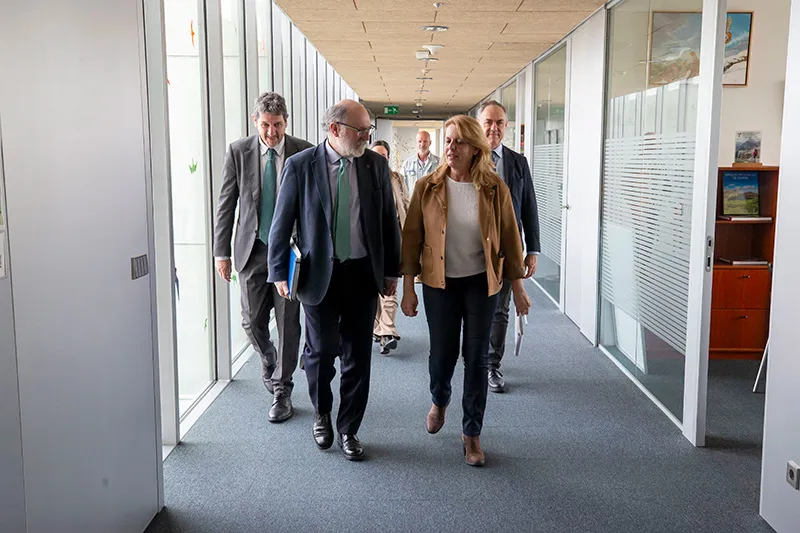 Noticias de Cantabria | El Cántabro | Desarrollo Rural analiza con Tragsa los proyectos en marcha vinculados al medio natural y al sector primario en la región