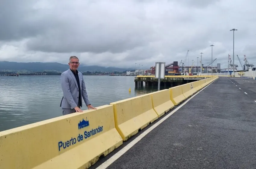  El Faro de Cabo Mayor abre sus puertas al público con visitas guiadas durante todo el año