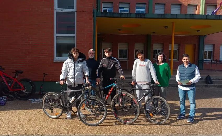 Noticias de Cantabria | El Cántabro | ASTILLERO FOMENTA LA MOVILIDAD SOSTENIBLE ENTRE EL ALUMNADO DEL IES ASTILLERO A TRAVÉS DEL PROGRAMA STARS