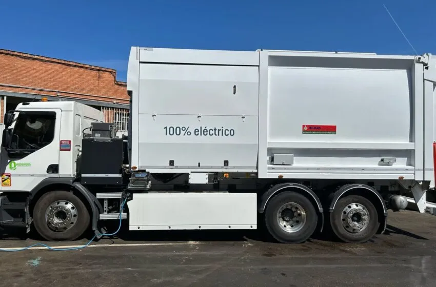 Noticias de Cantabria | El Cántabro | Torrelavega saca a licitación el suministro de un camión 100% eléctrico para la recogida de bioresiduos