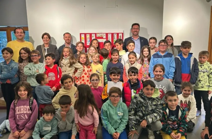  Entregados los premios del XVI Concurso de Marcapáginas de Colindres con récord de participación