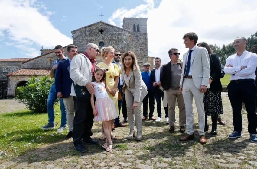 Noticias de Cantabria | El Cántabro | María José Sáenz de Buruaga asiste un año más en Castañeda a la festividad patronal de Santa Cruz