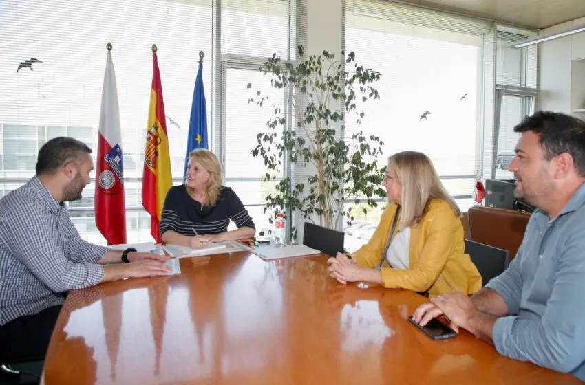 Noticias de Cantabria | El Cántabro | Desarrollo Rural colaborará con el Ayuntamiento de Ribamontán al Monte en la reparación de caminos agrarios