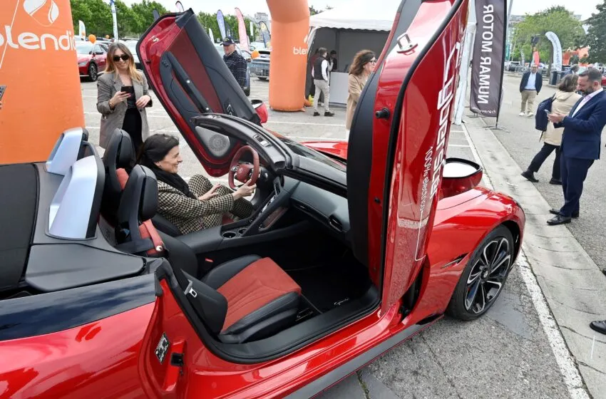 Más de 500 modelos y 40 marcas en la XII edición de la ‘Expo del Vehículo de Santander’
