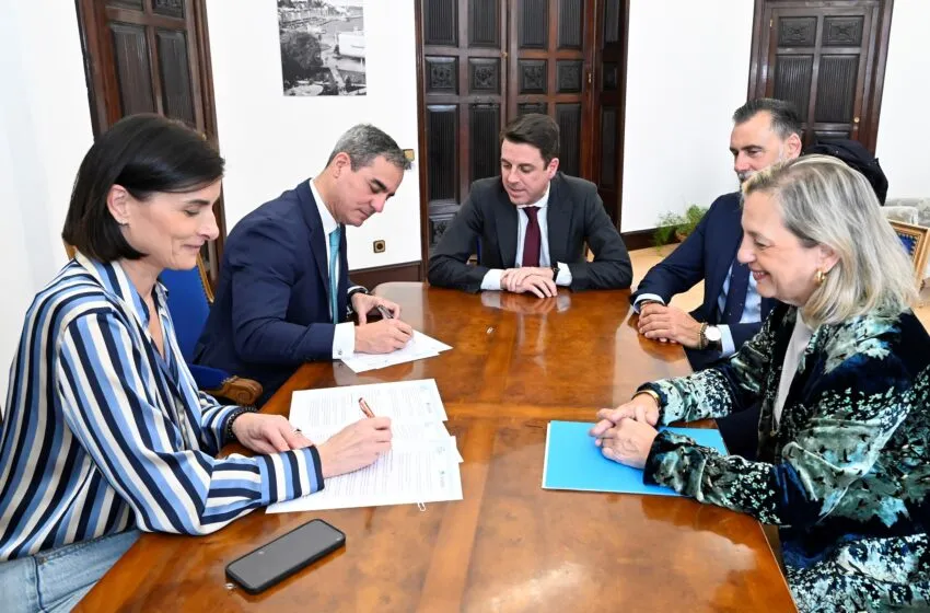 Noticias de Cantabria | El Cántabro | El Ayuntamiento impulsa el emprendimiento con una nueva línea de microcréditos junto a MicroBank