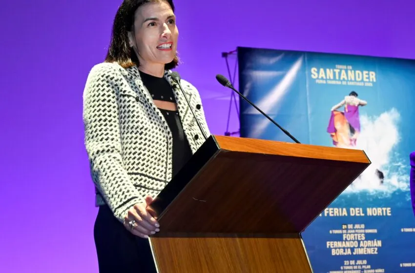 Noticias de Cantabria | El Cántabro | La alcaldesa presenta la Feria de Santiago 2025 que contará con un festejos más que el año pasado