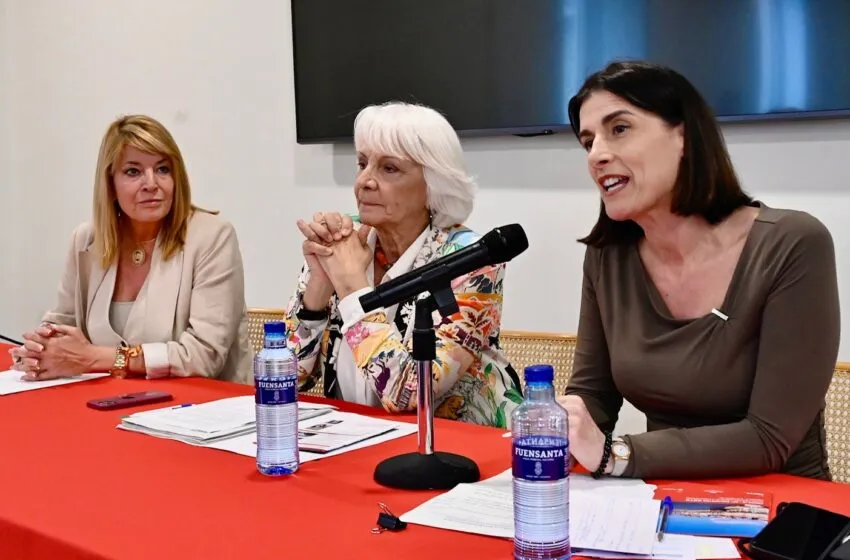 Noticias de Cantabria | El Cántabro | La alcaldesa defiende en RETE la “alianza estratégica” entre Santander y su puerto