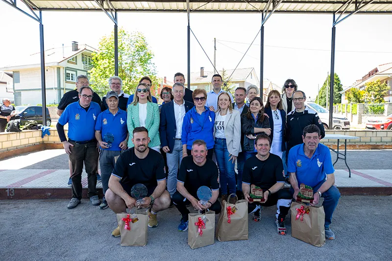 Noticias de Cantabria | El Cántabro | La Consejería de Presidencia invierte 48.000 euros en la nueva cubierta de la pista de petanca de Nestares