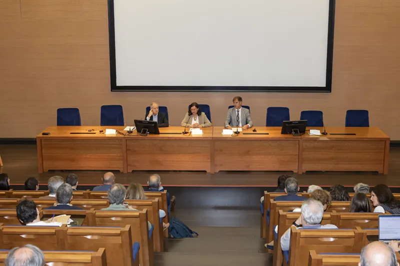 Noticias de Cantabria | El Cántabro | Arasti defiende el papel "clave" de la energía nuclear en la transición energética y la seguridad de suministro