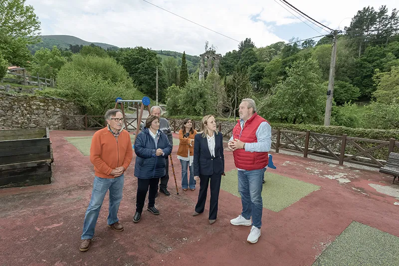 Noticias de Cantabria | El Cántabro | La Consejería de Presidencia renueva el parque de Cotillo, en Anievas