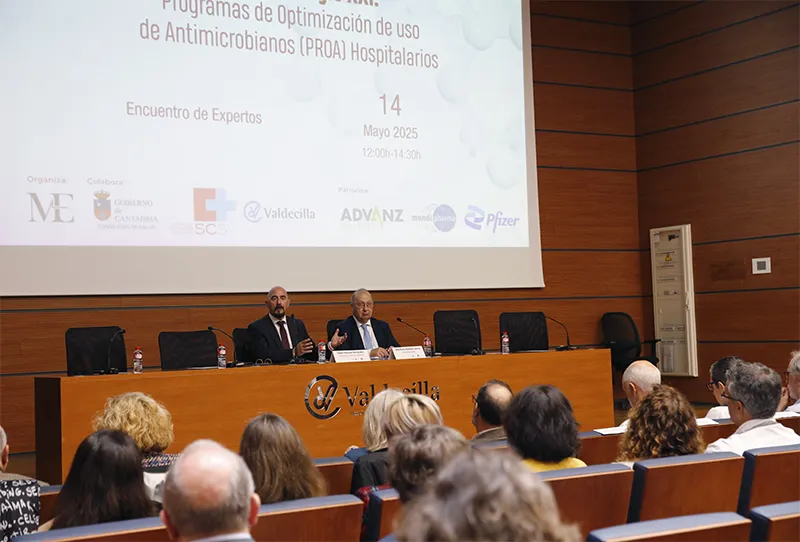 Noticias de Cantabria | El Cántabro | Pascual apela a la responsabilidad colectiva para buscar soluciones a la "gran amenaza" que supone la resistencia a los antibióticos