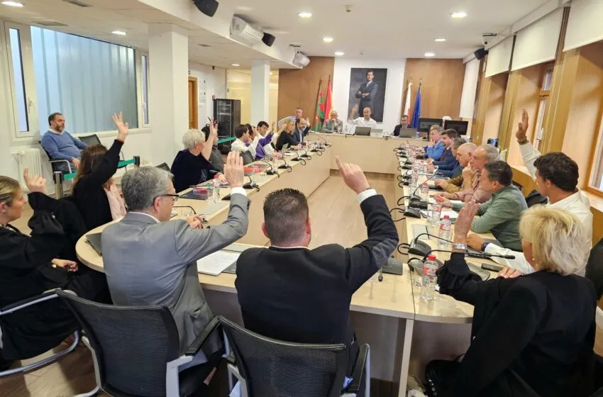 Noticias de Cantabria | El Cántabro | El Pleno aprueba la modificación de la ordenanza del Torrebus para seguir aplicando descuentos y fomentar su uso