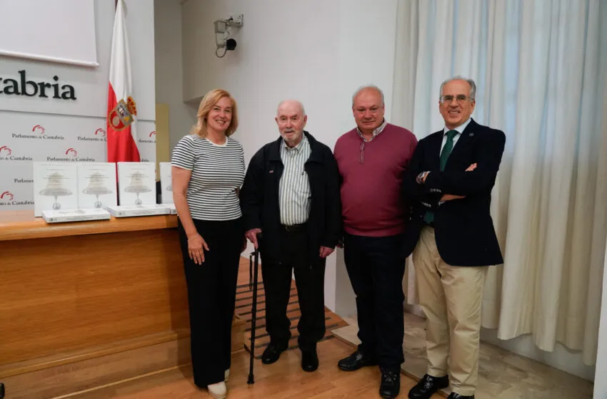 Noticias de Cantabria | El Cántabro | Cantabria recupera el eco de su historia: presentada la mayor enciclopedia sobre maestros campaneros de la región