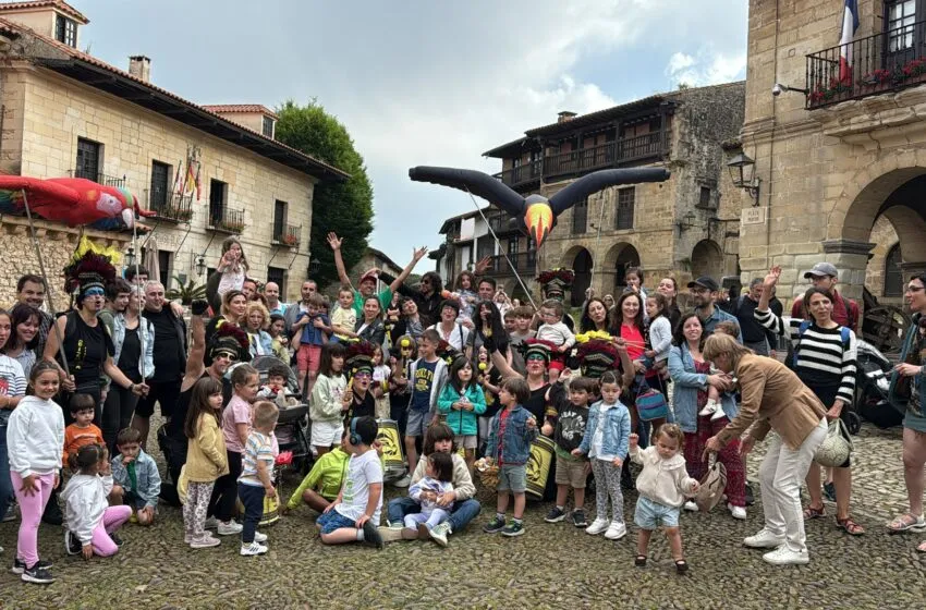  Bisóntere vuelve a llenar Santillana de títeres en una edición marcada por la variedad y el respaldo del público