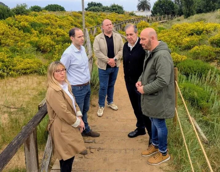  El Gobierno de España inicia la renovación de la pasarela de El Puntal en Laredo con una inversión de 70.000 euros