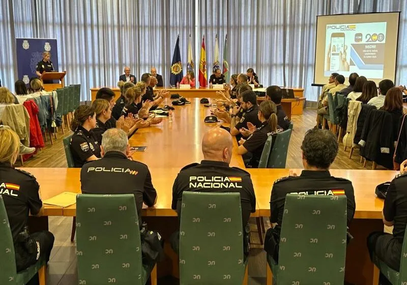 Noticias de Cantabria | El Cántabro | ¡Adiós a la cartera! Ya puedes llevar tu DNI en el móvil con total validez legal gracias a la nueva app “MiDNI”