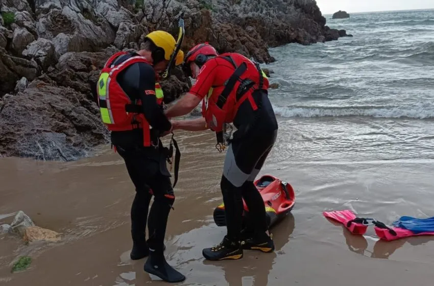 Noticias de Cantabria | El Cántabro | Continúa la búsqueda del joven desaparecido en la costa de San Vicente de la Barquera