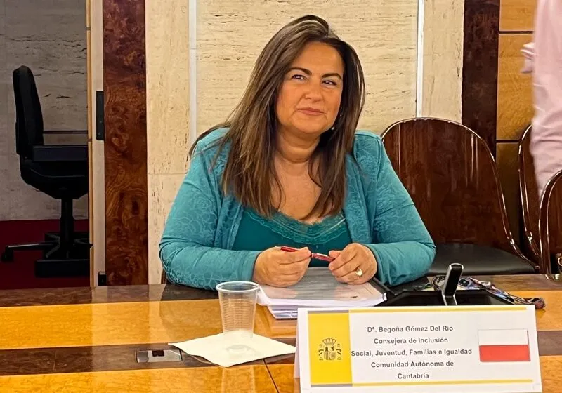 Cantabria defiende sus competencias en materia de protección de menores y reclama una financiación «más justa» en la Conferencia Sectorial de Infancia