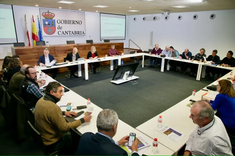 Susinos expresa su «satisfacción» por el archivo de la Fiscalía de las diligencias al no apreciar delito por las actuaciones para «el necesario control poblacional de lobo»