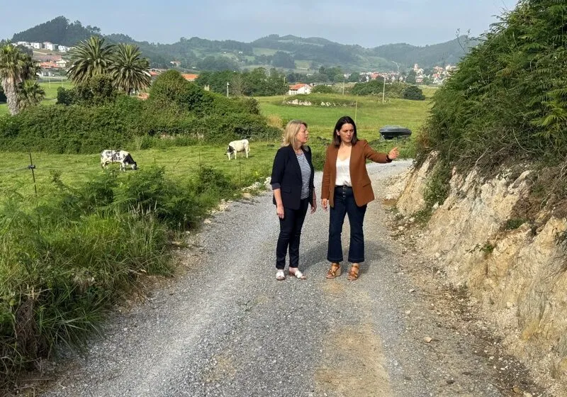  Desarrollo Rural colabora con Santa Cruz de Bezana en la reapertura y mejora de caminos rurales