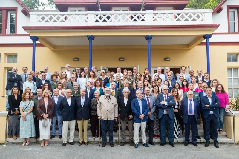 Noticias de Cantabria | El Cántabro | Pascual agradece a los médicos su trabajo, vocación y dedicación y reitera que el buen funcionamiento de la Sanidad cántabra depende de todos sus profesionales