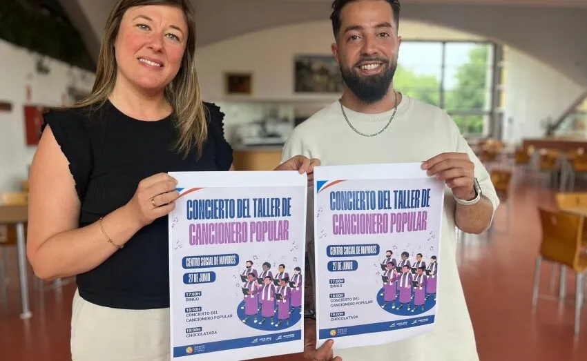 EL CENTRO SOCIAL DE MAYORES DE ASTILLERO CELEBRA UNA TARDE DE ACTIVIDADES CON CONCIERTO DE SUS ALUMNOS DEL TALLER DEL CANCIONERO POPULAR