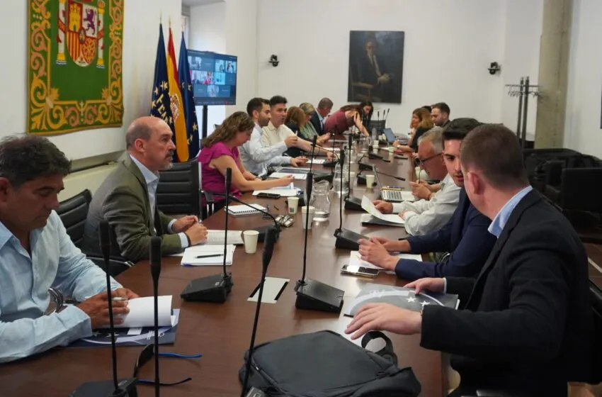 Noticias de Cantabria | El Cántabro | Santander presenta en la FEMP el Congreso del Sistema Arbitral de Consumo que se celebrará en octubre en la ciudad