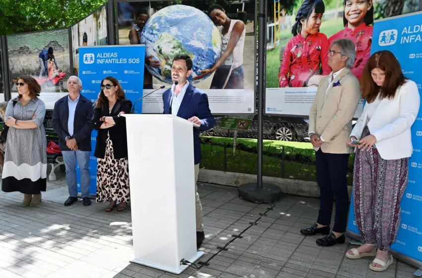 Noticias de Cantabria | El Cántabro | La Alameda de Oviedo acoge la exposición de Aldeas Infantiles ‘Juntos porque somos hermanos’