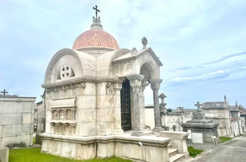Ciriego, ganador de Mejor Monumento por el Panteón de la Familia Pardo