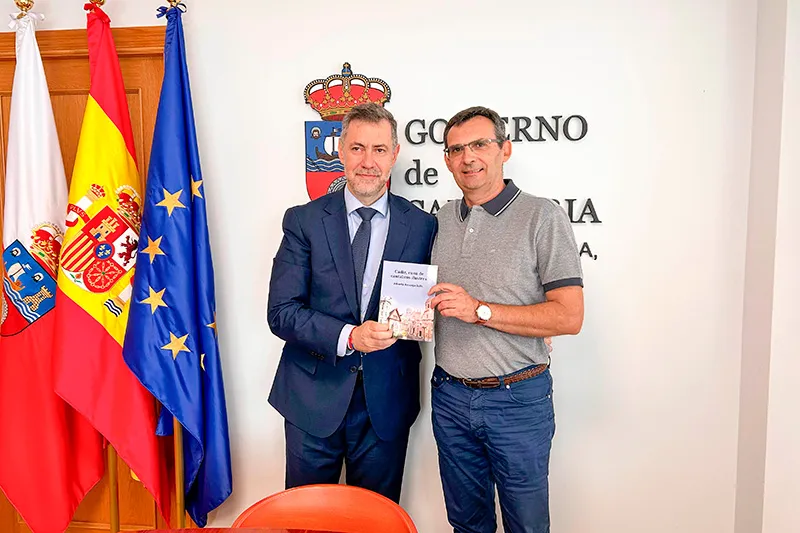 Martínez Abad apunta la necesidad de «reconocer la contribución cultural» de los cántabros residentes en Cádiz