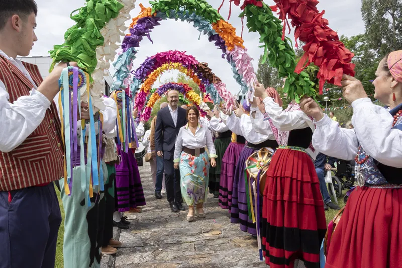Gómez del Río señala «el compromiso, cuidado y humanidad» como señas de identidad del CAD de Sierrallana en su 30 aniversario