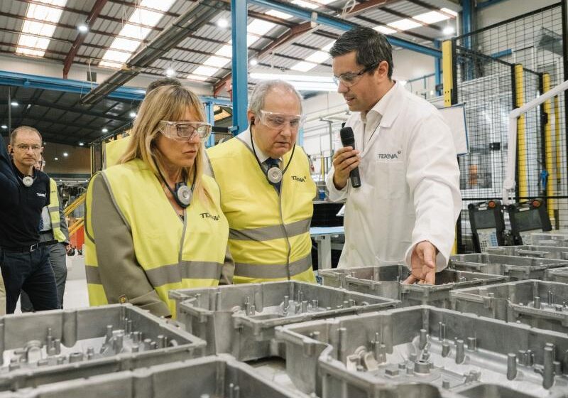 Una inversión de más de 6 millones sitúa a Ampuero en el mapa europeo del coche eléctrico